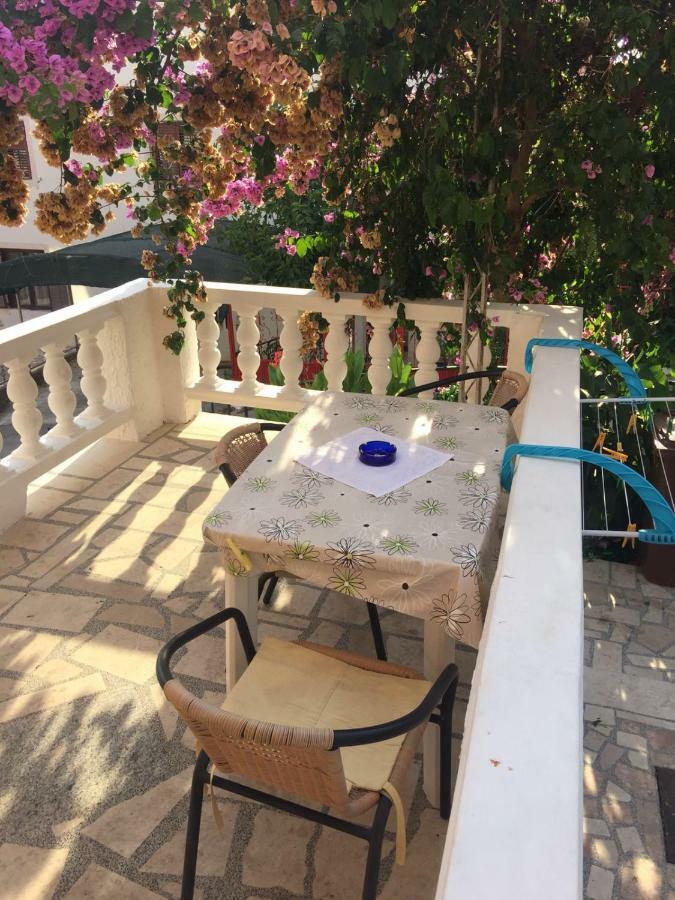 تروغير Villa Kartelo المظهر الخارجي الصورة